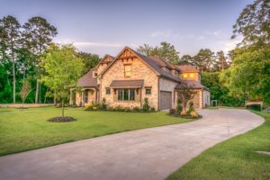 luxurious house