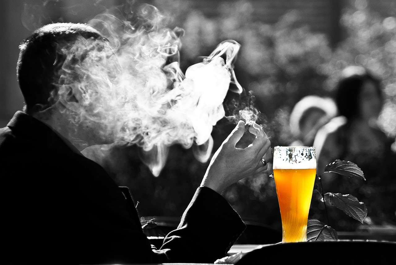 drinking smoke beer